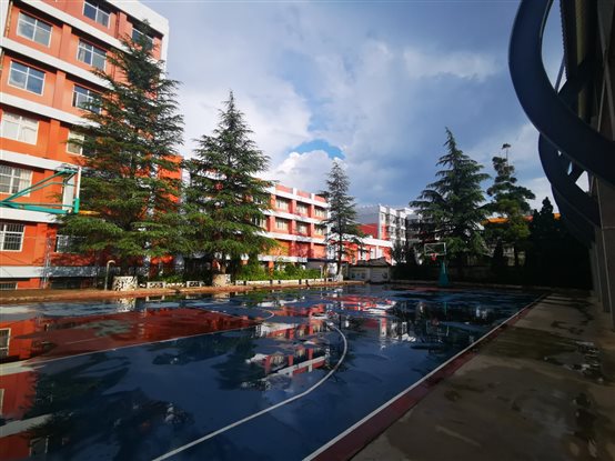 C:\Users\qj2z149\Desktop\二中校園照片\公眾號(hào)圖片\33.jpg