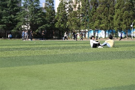 C:\Users\qj2z149\Desktop\二中校園照片\公眾號(hào)圖片\24.JPG